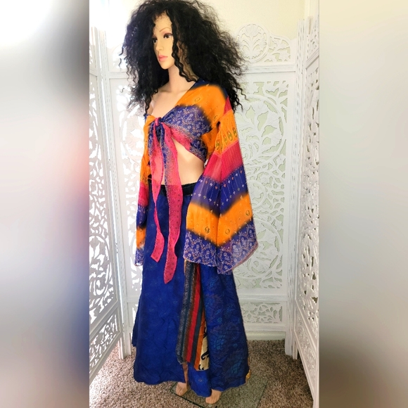 Exotic Blue & Gold Multicolor Silk Cropped Tie Top - Picture 12 of 15